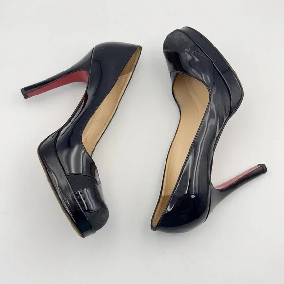 Christian Louboutin Vero Cuoio Leather Black CrissCross Toe Suede Covered 38.5